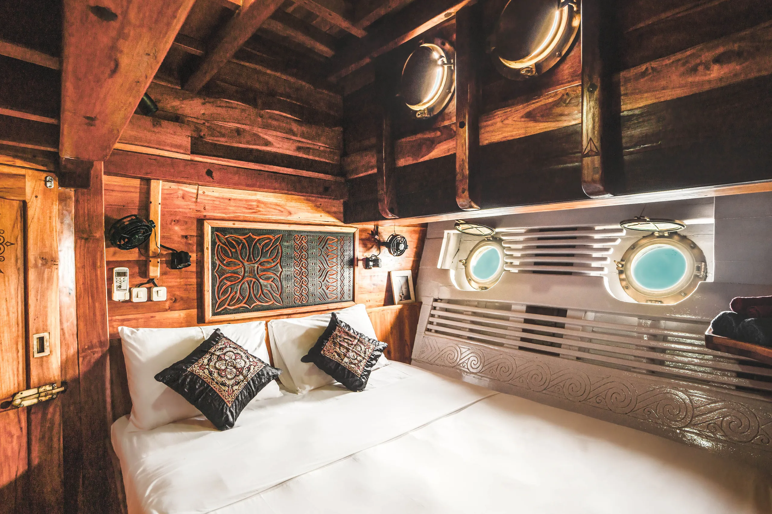 Calico Jack DOUBLE CABIN