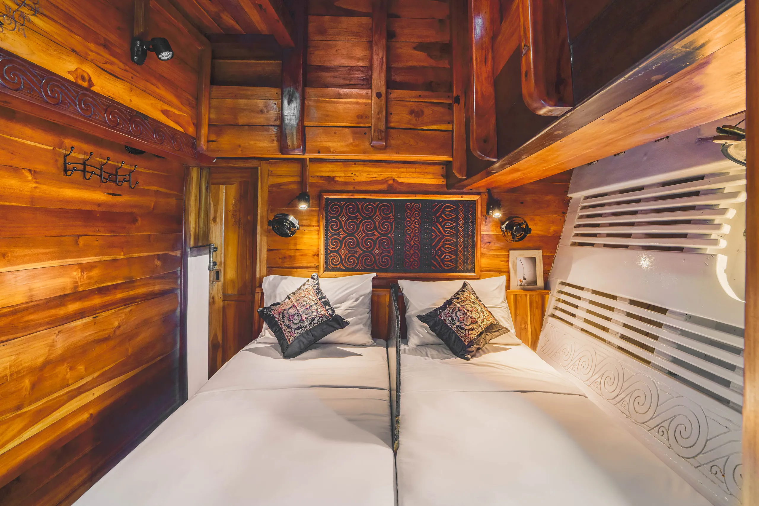 Calico Jack DOUBLE CONVERTED TO TWIN CABIN 2
