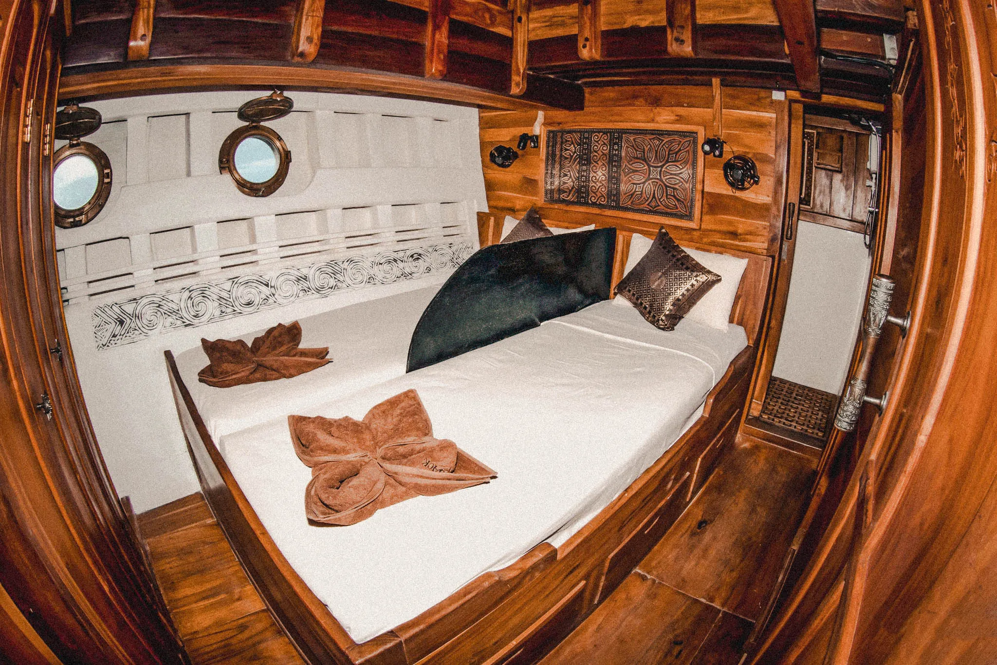 Calico Jack DOUBLE-CONVERTED-TO-TWIN