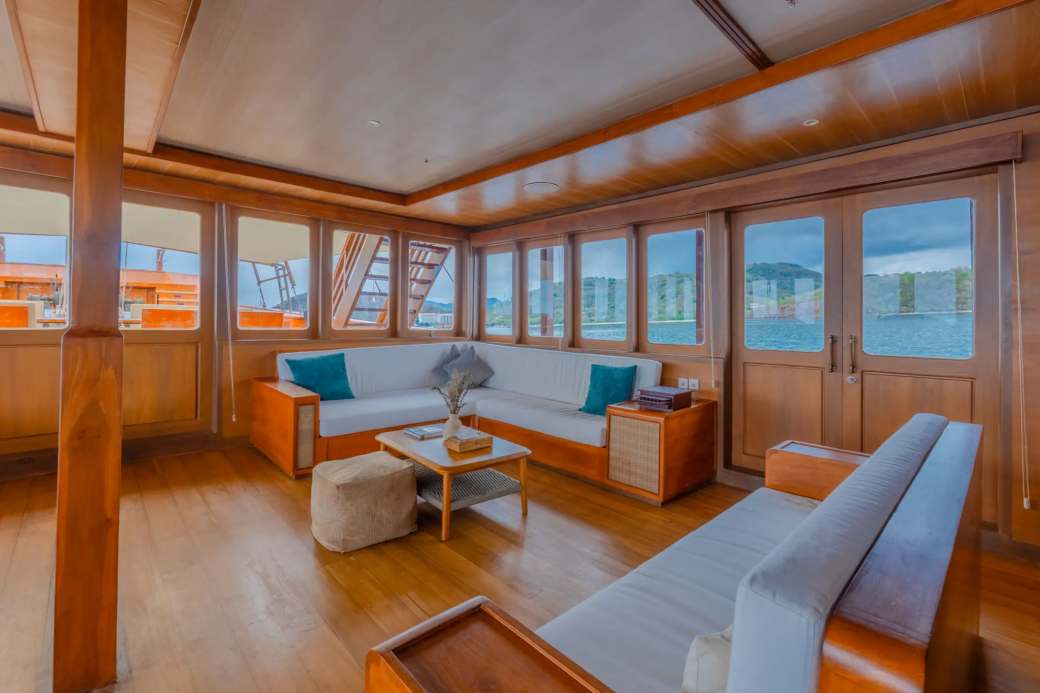 Sanctuary lounge room views