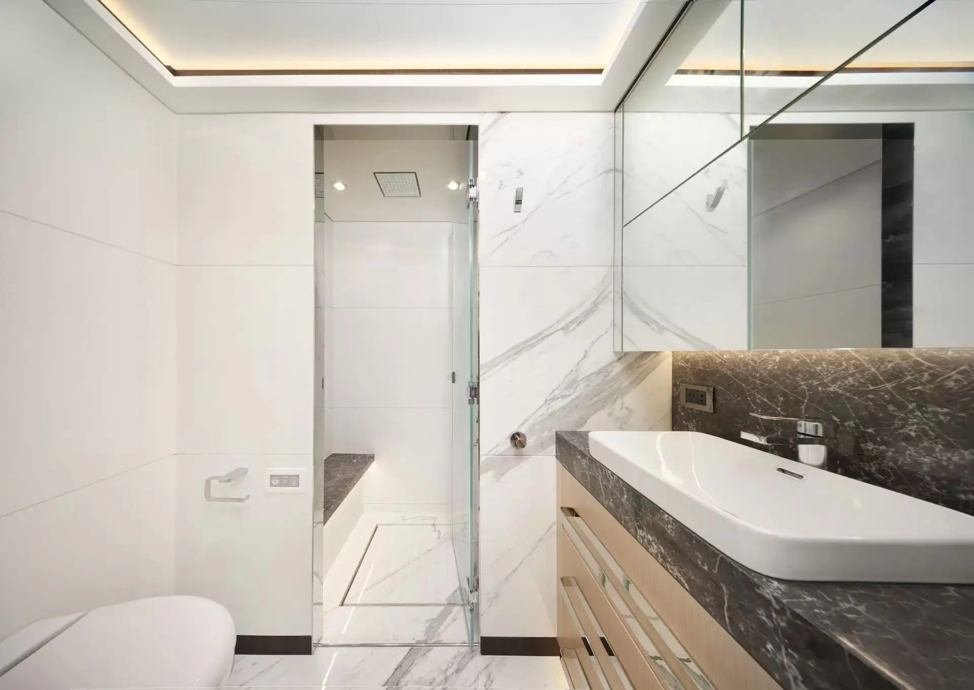 Tabula Rasa bathroom