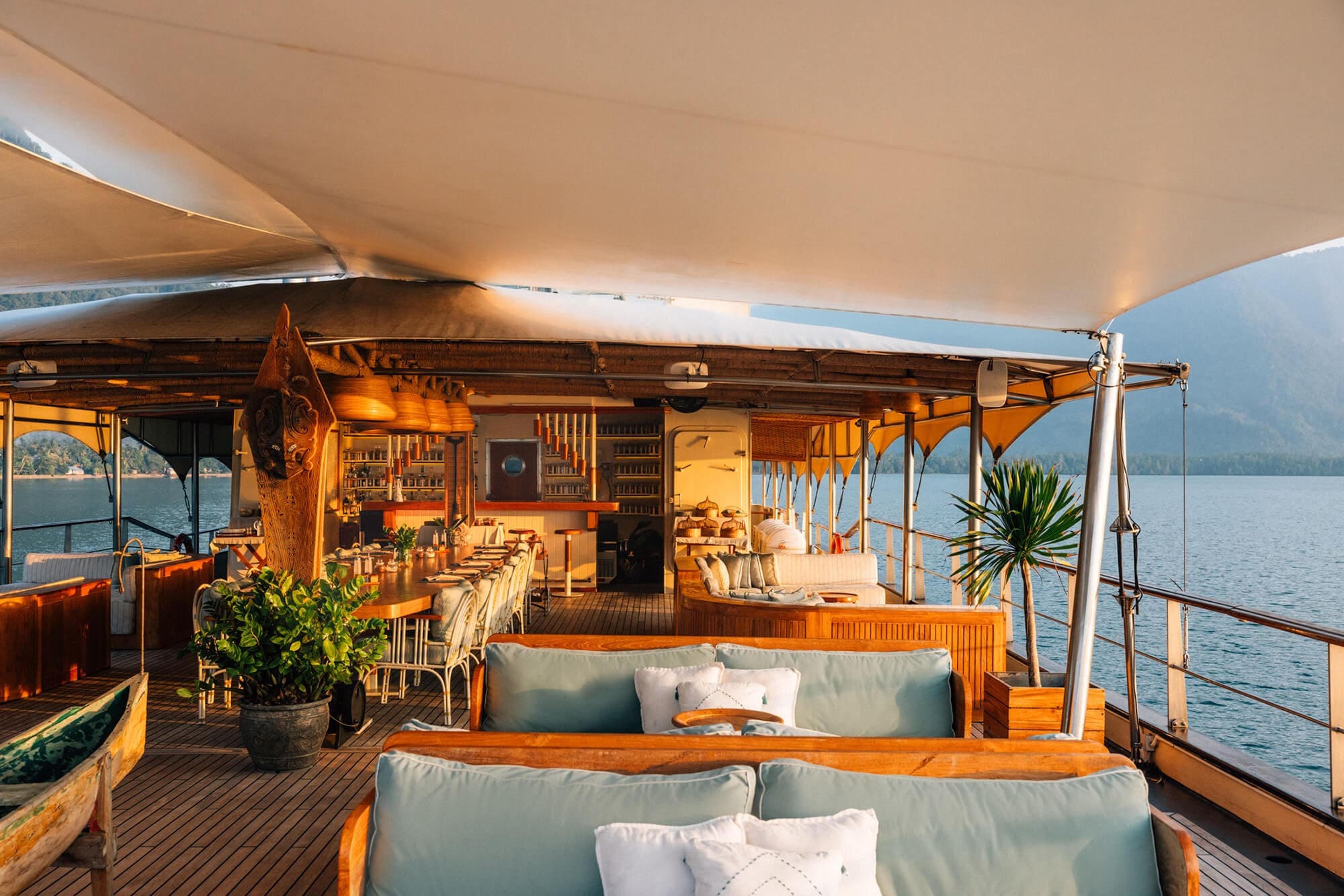 kudanil-explorer-expedition-yacht-top-deck-Boatique Charters